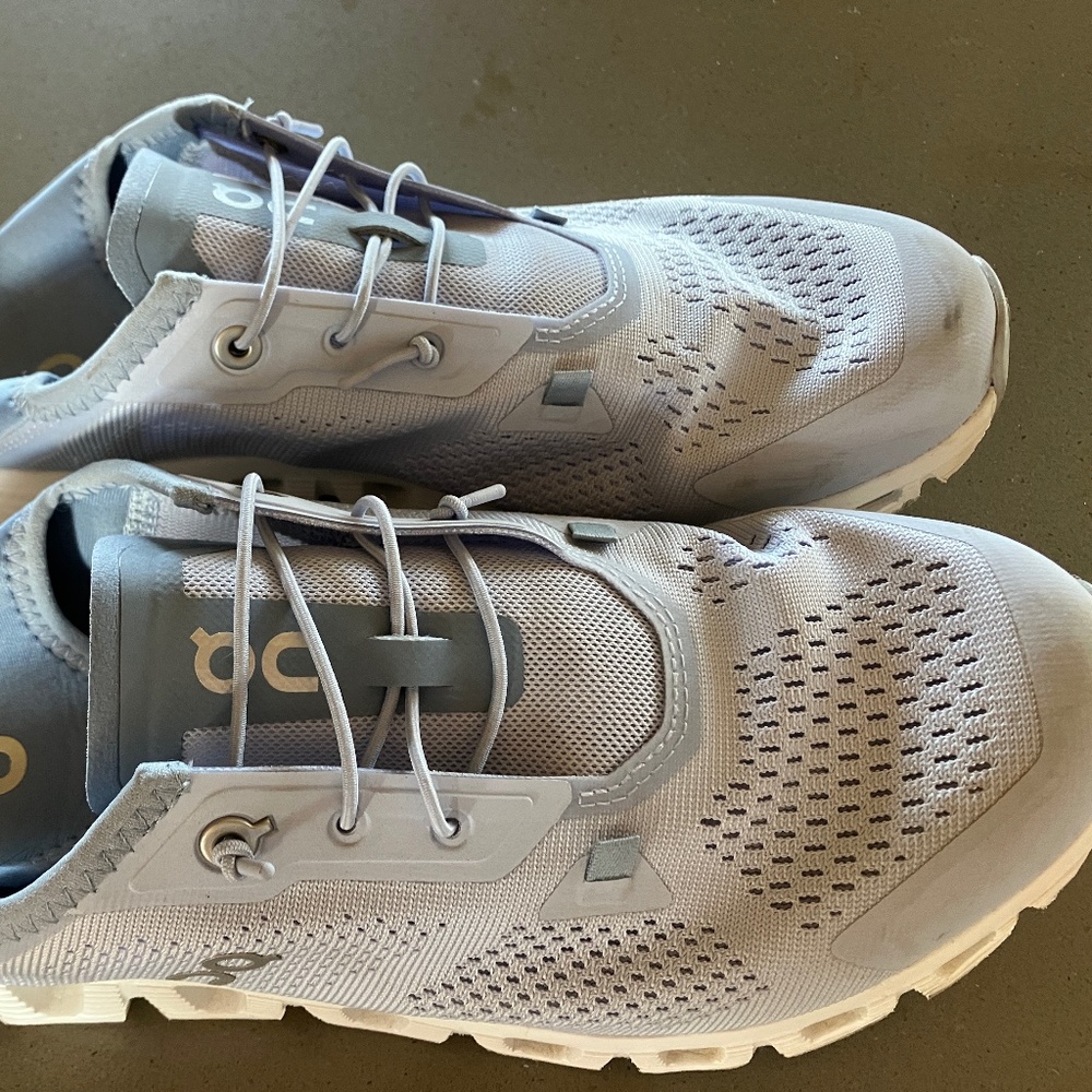 On Running, Cloud 5 coast, size ladies 8.5 Heather | Chambray